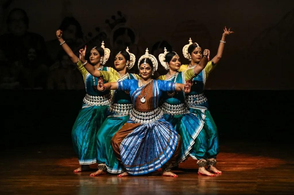 Dance performance by Kala Kendra students during event